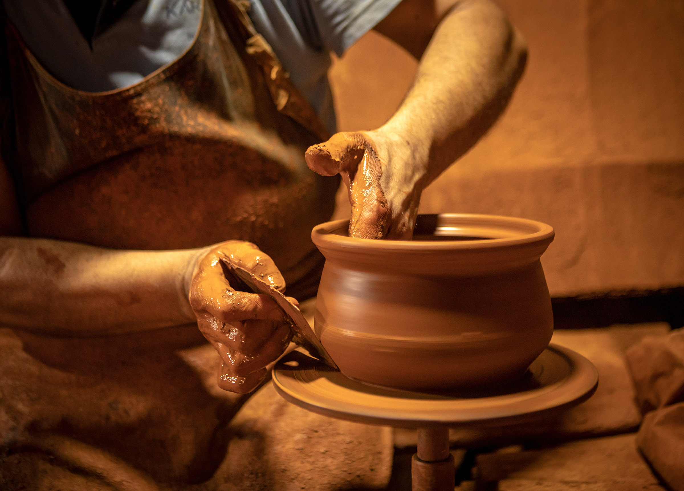 The Timeless Art of Moroccan Pottery: From Clay to Masterpiece
